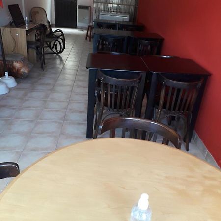 La Huella Hotel Ел Чалтен Екстериор снимка